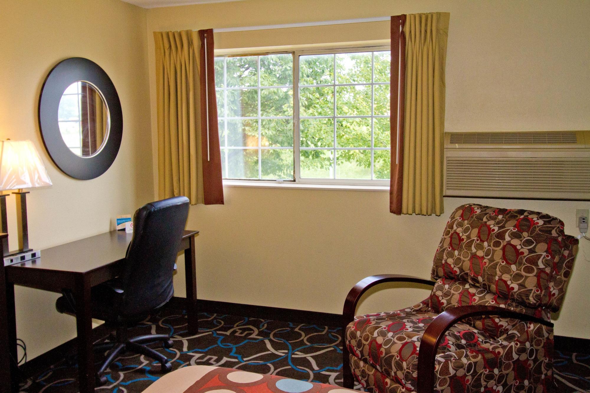 Super 8 By Wyndham Kansas City Dış mekan fotoğraf