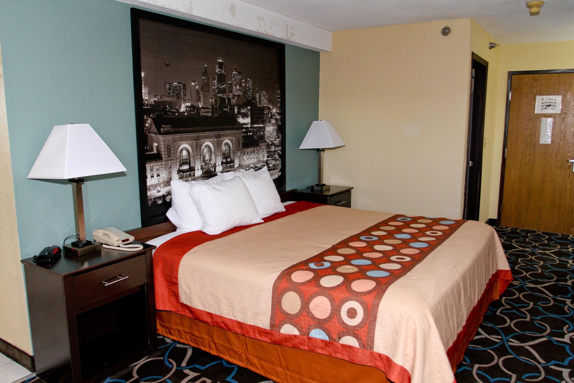 Super 8 By Wyndham Kansas City Dış mekan fotoğraf